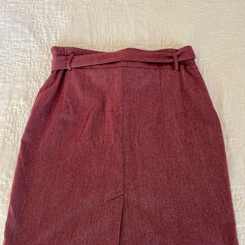 LOFT Black, Houndstooth, Tan & Burgundy Pencil Skirt Set - Picture 12 of 14